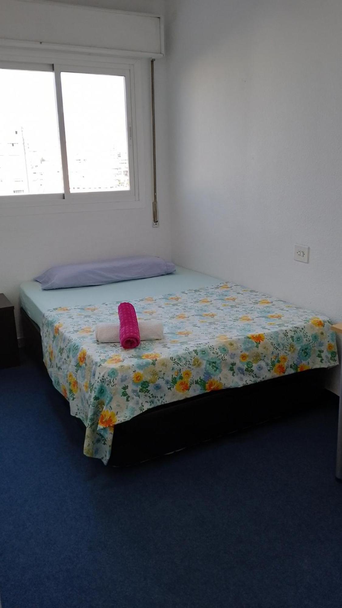 Habitacion Privada Preciosa Grande Privada Centro Malaga Y Cerca De La Playa Wi-Fi Eksteriør billede